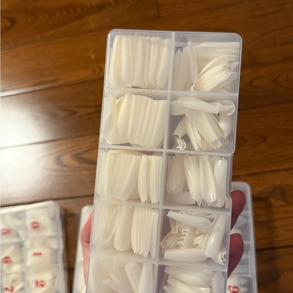 Fake nails bundle - Picture 5 of 5